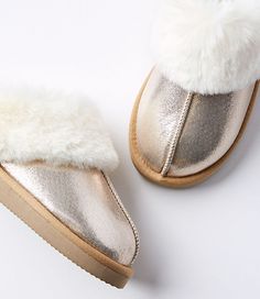 We paired all the covetable comfiness of faux fur lined slippers with fresh styling - for a totally modern can't-resist. 1/4" platform. Shop your size: S = 5/6, M = 7-8, L = 9-10.,Imported:Imported Loft Metallic Faux Fur Lined Slippers Size Small Goldtone Women's by Loft Size Regular - S Goldtone Women's Shoes, Slippers, Footwear Flat Slippers With Faux Fur Lining For Winter, Winter Flat Slippers With Faux Fur Lining, Faux Fur Slippers With Round Toe For Winter, Faux Fur Round Toe Slippers For Winter, Faux Fur Round Toe Winter Slippers, Winter Faux Fur Flat Slippers, Flat Faux Fur Slippers, Winter Slip-on Slippers With Faux Fur Trim, Indoor Slippers With Faux Fur Lining And Round Toe