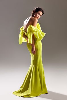 Description Lime Mermaid, Long dress Sleeveless Open neckline Crepe, Satin Dry Clean Evening Dress Made in Lebanon GCS 1508 Plus Size Gowns Wedding, Off Shoulder Evening Gown, Mnm Couture, Jasz Couture, Long Sleeve Evening Gowns, Off Shoulder Gown, Plus Size Gowns, Gown Plus Size, Long Evening Gowns