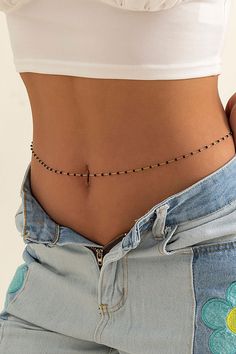 Waist Beads Aesthetic, Black Waist Beads, Natural Decorations, Belly Beads, Beads Waist, Waist Jewelry, Early 2000s Fashion, Girl Trends, Fruit Earrings