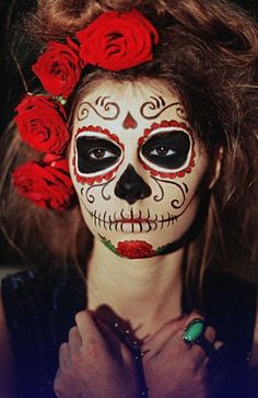 Mexican Makeup, Skull Costume, Halloween Sugar Skull, Dead Makeup, Sugar Skull Halloween