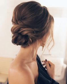 Updo Hairstyles Tutorials, Classic Wedding Hair, Bridal Hair Updo, Elegant Wedding Hair, Peinados Recogidos, Wedding Hair Inspiration, Low Bun