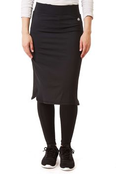 Long ShirtTail Snoga - Black Casual Stretch Skirt With Split Hem, Black Pencil Skirt With Side Slits, Black Stretch Skirt With Side Slits, Stretch Skirt With Split Hem And Design, Stretch Skirt With Split Design And Hem, Fitted Bottoms With Side Slits, Stretch Pencil Skirt With Split Design, Fitted Knee-length Bottoms With Split Design, Stretch Solid Color Pencil Skirt, Hip-length