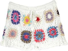 Multicolored Flowers, Bohemian Shorts, Bohemian Crochet, Beach Floral, Hippie Look, Crochet Shorts, Beach Wrap, Trendy Skirts, Crochet Clothing