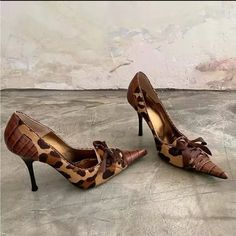 Cheetah Print Pumps With A Leather Toe & Lace Up Detailing. Vintage & Gorgeous Woman Knight, Leopard Print Party, Leopard Print High Heels, Rhinestone Party, Leopard Print Pumps, Heels Prom, Rhinestone High Heels, Brown Dress Shoes, Lace Up High Heels