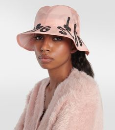 Logo bucket hat in pink - Acne Studios | Mytheresa Trendy Pink Bucket Hat For Summer, Pink Flat Brim Bucket Hat, Flat Brim Bucket Hat For Spring Streetwear, Pink Flat Brim Bucket Hat For Spring, Spring Pink Flat Brim Bucket Hat, Trendy Pink Bucket Hat With Curved Brim, Trendy Pink Bucket Hat For Outdoor, Pink Bucket Hat With Short Brim For Outdoor, Casual Pink Bucket Hat For Outdoor