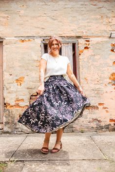 Fall in love with our Real Love Floral print midi skirt! With a smocked wide waist and lined poplin fabric, this midi skirt is both stylish and comfortable. The beautiful floral print adds a touch of whimsy to any outfit. Perfect for any occasion! small 0-6 medium 8-12 large 12-14 SHELL: 100%COTTON LINING: 100%POLYESTER Floral Print Midi Skirt, Print Midi Skirt, Wide Waist, Printed Midi Skirt, Curvy Dress, Real Love, Poplin Fabric, Sales Gifts, Fall In Love