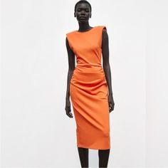 Padded Shoulders, Ruching On The Sides, V Back. Side Drape Dress, Orange Midi Dress, Fitted Midi Dress, Draped Dress, Midi Dress Sleeveless, Zara Dresses, Color Orange, Round Neckline, Colorful Dresses