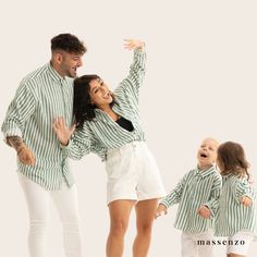 Welcome to our exclusive collection of 100% cotton shirts - perfect for the whole family! Not only are our shirts high-quality, but they also offer versatility and a unique style for every occasion. For the entire family: Our collection includes shirts for men, women, and children, allowing you to create the perfect family ensemble. Whether you choose coordinated family outfits or let each family member express their individual style, our shirts provide the ideal solution. Oversize cut: The men' Family Matching Long Sleeve T-shirt, Casual Relaxed Fit Tops For Family Gatherings, Long Sleeve T-shirt For Mother's Day, Cotton Top For Family Gatherings On Mother's Day, Cotton Tops For Family Gatherings On Mother's Day, Green Cotton Shirt For Father's Day, Casual White Shirt For Family Occasions, White Relaxed Fit Shirt For Family Events, White Relaxed Fit Shirt For Family Occasions