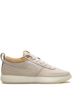 beige leather mesh panelling signature Swoosh logo detail perforated detailing round toe front lace-up fastening logo patch at the tongue pull-tab at the heel rubber sole These styles are supplied by a premium and authenticated sneaker marketplace. Stocking only the most sought-after footwear, they source and curate some of the most hard to find sneakers from around the world. Cream Leather Skate Shoes For Sports, Beige Leather High-top Sneakers With Boost Midsole, Beige Leather High-top Sneakers With Textured Sole, Sporty Cream Leather Skate Shoes, High-top Cream Sneakers With Perforations, Beige High-top Sneakers With Perforations, Sporty Beige Leather Skate Shoes, Beige High-top Sneakers With Perforated Toe Box, Beige Leather High-top Sneakers With Gum Sole