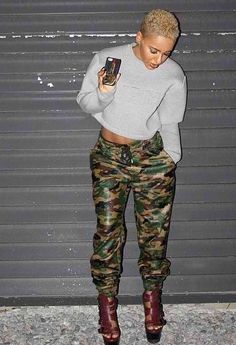 Comfy Jeans Outfit, Chic Clothing Style, Army Fatigue, Cute Date Outfits, Camouflage Outfits, Chic Clothing