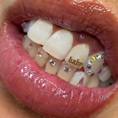 Pretty Teeth, Dental Jewelry, Grillz Teeth, Diamond Teeth, Tooth Gems, Grills Teeth, Tooth Gem, Teeth Jewelry, Cute Piercings