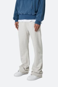 the Bootcut Sweatpants are designed with a relaxed throughout, featuring an elasticized self waist, garment washed for improved hand feel, and finished with self panels at the inseam and outseam to provide a flare at the leg opening. details relaxed fit flared leg opening 55% cotton 45% polyester model is 6’1, 140 lbs and wears a size medium Bootcut Sweatpants, 140 Lbs, Fuzzy Cardigan, Sherpa Jacket, Denim Flares, Green Jacket, Band Tees, Denim Shop, Summer Shorts