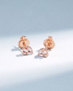 Crafted in 18-karat gold, these studs expertly combine sparkling round and baguette white diamonds. They embody elegance and versatility making them perfect for daily wear. Details 18k yellow gold, rose gold or white gold 0.33 carats of baguette and round white diamonds 7x6mm dimensions Ref: BAE647 Luxury Rose Gold Baguette Cut Earrings, Luxury 14k Gold Baguette Diamond Earrings, Luxury Rose Gold Earrings With Baguette Diamonds, Luxury Diamond Earrings With Baguette Diamonds As Gift, Rose Gold Baguette Diamond Earrings For Formal Events, Baguette Diamond Earrings For Gift, Luxury Rose Gold Baguette Diamond Earrings, Rose Gold Diamond Earrings With Baguette Diamonds, Rose Gold Baguette Cut Diamond Earrings