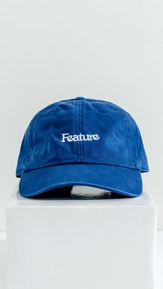 Cap Style Men, Cap Photography, Streetwear Logo Print Baseball Cap, Sporty 5-panel Baseball Cap For Streetwear, Streetwear Cap Pre-washed, Cotton 5-panel Baseball Cap For Streetwear, Blue Six-panel Baseball Cap For Streetwear, Captain Cap, Trendy Caps