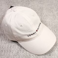 Trendy Dad Hat With Letter Print, White Letter Print Snapback Hat, Trendy Curved Bill Hat, Summer Dad Hat With Curved Visor, Summer Streetwear Dad Hat, Trendy Cotton Baseball Cap With Flat Bill, One Size Fits Most Cotton Baseball Cap, Men's Baseball Cap, Baseball Caps Mens