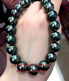 AAAAA Luster 17"12-14mm Natural Tahitian black GREEN pearl necklace 14K*TAHITI #StrandString Green Pearl Necklace, Huge Pearl Necklace, Girlfriend Necklace Gift, Floating Diamond Necklace, Magnificent Jewels, Lucky Charm Necklace, Dainty Diamond Necklace, Solitaire Necklace