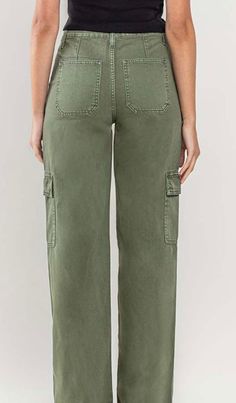 High rise, utility cargo wide leg, jean non-stretch denim, high-rise waste, utility cargo full length wide leg.