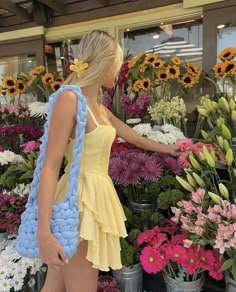 Outfits Aesthetic Colorful, Rich Life Style, Spring Dress Outfits, Colorful Outfits Aesthetic, Aesthetic Casual Outfits, Healthy Lifestyle Aesthetic, Women In Luxury, Aesthetic Healthy Lifestyle, Colorful Outfit Ideas