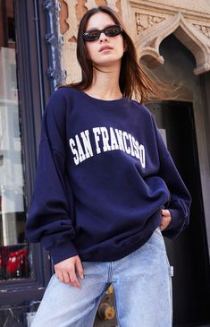 San Francisco Erica Crew Neck Sweatshirt Casual Chic Wardrobe, San Francisco Sweatshirt, Navy Blue Crewneck, Color Sweatshirt, Chic Wardrobe, Chill Fits, College Hoodies, Fall Fits, John Galt