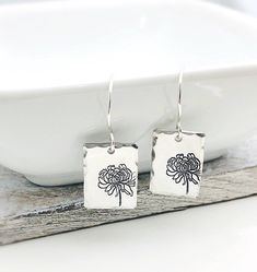 "Birth Flower Jewelry, Flower Earrings, Morning Glory Earrings, Anniversary gift for her, Girlfriend Gift, Birthday Gift, September Birthday 5/8\" sterling silver rectangles are personalized with the flower of your choice. They are given a hammered edge finish to catch the light and add some sparkle. Choose your month during checkout. The rectangles hang from sterling silver ear wires. The earrings measure about 1.5\" from the top of the ear wires to the bottom of the oval." Dog Memorial Jewelry, Paw Print Ring, Bride Bracelet, Birthday Gift For Daughter, Birthday 5, Message Bracelet, September Birthday, Jewelry Flower, Minimal Earrings