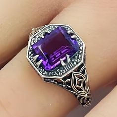 Vintage Vivid Purple Lab-Created Amethyst In 925 Solid Sterling Silver Solitaire Ring. Stamped 925. Excellent Condition, Satisfaction Guaranteed! Sterling Silver Purple Jewelry With Intricate Design, Purple Sterling Silver Jewelry With Intricate Design, Sterling Silver Jewelry With Intricate Design In Purple, Purple Sterling Silver Filigree Jewelry, Heirloom Amethyst Jewelry As Birthstone, Classic Purple Ring As Gift, Classic Purple Rings As Gift, Silver Filigree Amethyst Ring, Silver Filigree Amethyst Ring In Sterling Silver