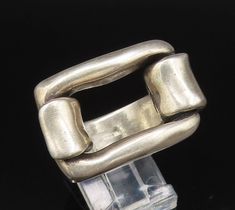 UNO DE 50 925 Silver - Vintage Modernist Open Hooked Ring Sz 9.5 - RG25918  Jewelry Type:          Ring  Metal Type:             925 Silver  Metal Size:              9.5 Finger  Stone Type:             N/A  Condition:               N/A  Jewelry Weight:      16.2 Grams  PLEASE NOTE: THIS ITEM IS PRE-OWNED. ALTHOUGH MOST ITEMS ARE IN VERY GOOD CONDITION, SOME MAY NEED CLEANING AND/OR MINOR REPAIRS. WE MAKE A VERY STRONG EFFORT TO UPLOAD CLEAR PICTURES. PLEASE INSPECT ALL PICTURES AND ASK ALL QUESTIONS YOU MAY HAVE PRIOR TO MAKING A PURCHASE. NOT ALL STONES ARE GENUINE, SOME ARE ENHANCED OR CREATED. Modernist Ring, Modernist Jewelry, Metallic Silver, 50 %, 925 Silver, Gift Card, Etsy Accessories, Accessory Gift, Pet Supplies