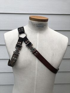 Techwear Harness, Diy Body Harness, Ash Costume, Tactical Harness, Harness Design, Ash Vs Evil Dead, Thigh Holster, Leather Inspiration, Outfit Pieces