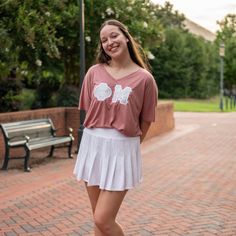 This trendy & unique Glitter Greek Letter Sorority Bella Canvas Slouchy V-Neck Shirt is sure to stand out on any campus! Grab one for you, your big/little, or a group of sisters Picture Details ⭑ White Glitter: Mauve shirt, Grey background fabric (Phi Sigma Sigma) ⭑ Pink Glitter: White shirt, Lime Green background fabric (Delta Zeta) ⭑ Red Glitter: White shirt, Maroon background fabric (Alpha Sigma Alpha) ⭑ Orange Glitter: Black shirt, Light Pink background fabric (Delta Phi Epsilon) ⭑ Light Gre Greek Letter Shirts, Mint Shirt, Maroon Background, Letter Shirt, Phi Sigma Sigma, Delta Phi Epsilon, Sister Pictures, Alpha Sigma, Turquoise Glitter