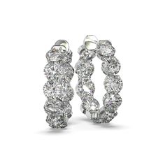 Luxurious diamond hoop earrings with diamonds set in 18k yellow gold, perfect for adding elegance to any outfit. Hoop Earrings With Diamonds, Earring Inspo, Gold Diamond Hoop Earrings, Diamond Hoop Earrings, Brilliant Diamond, Pendant Earrings, Timeless Beauty, The Golden, Diamond Rings