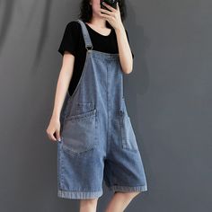 Product information: Fabric name: Denim Main fabric composition: cotton Main fabric composition 2: polyester fiber (polyester) Style: overalls Pants length: shorts Waist type: high waist Denim color: light Style: leisure Color: light blue Size: M, L, XL, 2XL Size Information: Size: M, L, XL, 2XL Size（Unit：cm） Pants length Hips Beiwei Foot mouth Waist M 96 108 64 56 64-90 L 97 112 66 58 66-94 XL 98 116 68 60 68-98 2XL 99 120 70 62 70-102 Note: 1. Asian sizes are 1 to 2 sizes smaller than European Denim Jumpsuits And Rompers With Suspenders, Casual Blue Jumpsuits And Rompers With Suspenders, Casual Blue Overalls With Suspenders, Summer Shortalls Overalls, Summer Denim Bib Front Jumpsuit With Suspenders, Summer Denim Jumpsuit With Bib Front And Suspenders, Summer Denim Jumpsuit With Suspenders And Bib Front, Retro Shortalls With Pockets For Spring, Casual Summer Denim Jumpsuit With Suspenders