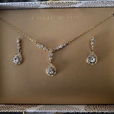 Necklace & Earrings In Giftable Box! Gold Jewelry For Prom, Jewelry For Prom, Jewelry Set Gold, Coin Pearl Necklace, Club Jewelry, Gold Leaf Necklace, Pearl Lariat, Vintage Wedding Jewelry, Wedding Jewelry Set