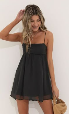 Cocktail Dresses > Juno Baby Doll Dress in Black Chiffon Non Formal Dresses, Black Mini Dress Flowy, Baby Doll Mini Dress Outfit, Hoco Loose Dress, Hoco Dresses Loose Short, Short Going Out Dresses, Dainty Floral Dresses, Short Black Flowy Dress, Homecoming Dresses Loose Fit