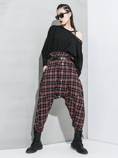 Sku CY-!54157 Material <50%Cotton Style Loose , Empire , Harem pants Feature Plaid , Split-joint Occasion Going out , Stylish Selection Seasons Spring Type Pants Color BLACK RED,BLACK WHITE Size FREE SIZE Size Chart: Please consult the size chart we provide for this item's measurements to help you decide which size to buy. Please note: There may be 1-3cm differ due to manual measurement. INCH Waist Hips Leg Opening Length FREE SIZE 25.98-38.58 51.18 13.39 38.98 Casual Patchwork Tapered Leg Bottoms, Fall Edgy Baggy Bottoms, Edgy Baggy Bottoms For Fall, Casual Plaid Patchwork Bottoms, Edgy Patchwork Cotton Bottoms, Trendy Patchwork Pants, Trendy Baggy Patchwork Pants, Fall Plaid Patchwork Bottoms, Plaid Bottoms For Fall Streetwear