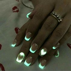 Dark Nail Designs, Luminous Nails, Hair Girls, Model Shoes, Cute Acrylic Nail Designs