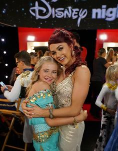 Rylee Arnold as Jasmine & Lindsay Arnold as Meg Rylee Arnold, Miles Brown, Mackenzie Ziegler, Tv Stars, Dance Costumes, Famous People