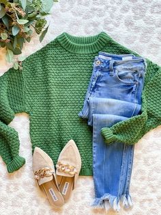 Target Sweaters, Fashion Diva, My Favorite Color, Casual Work Outfits, Fall Winter Outfits, Spring Summer Fashion