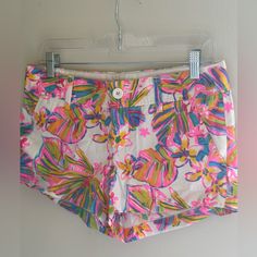 Size 4, Never Worn And No Flaws To Note. Great Colors! Fun Vacation Shorts, Fun Cotton Beach Shorts, Fun Beach Cotton Shorts, Casual Multicolor Tropical Print Bottoms, Playful Vacation Shorts, Fun White Shorts For Spring, Fun White Bottoms For Spring, Fun Cotton Shorts For Beach Season, Spring Shorts With Tropical Print