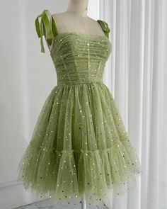 Tiana Inspired Dress, Tiana Wedding, Midi Formal Dress, Knee Length Prom Dress, Strapless Homecoming Dresses, Homecoming Dresses For Teens, Green Homecoming Dresses, Sheer Corset, Green Tulle