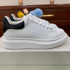 Brand New Authentic Alexander Mcqueen Women's Shoes Very Stylish Shoes Luxury Platform Sneakers With Vulcanized Sole, Luxury Round Toe Platform Sneakers, White Sole Platform Sneakers With Contrasting Heel, Designer Low-top Platform Sneakers, Shoes Alexander Mcqueen, Alexander Mcqueen White, Alexander Mcqueen Sneakers, Mcqueen Shoes, Mcqueen Sneakers