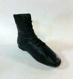 Theatricals JB11 Adult Size 6M Black Lace Up Jazz Ankle Boot Split-sole with rubber sole and heel Soft and flexible Leather upper with laces Fitting: Women order same as street shoe. Men order 2 sizes larger than street shoe. View more great items Dance Shoes Jazz, Shoe Men, Street Shoes, Leather Lace, Dance Wear, Leather And Lace, New Shoes, Unisex Fashion, Black Lace