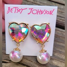 Nwt Betsey Johnson Heart Earrings. These Earrings Are So Adorable And Unique. Faceted Iridescent Heart Stone With A Drop Pearl. These Are Just Betsey's Best.. So Fun! These Are Show Stoppers! Pink Heart Earrings For Party, Dopamine Jewelry, Kawaii Business, Unique Pearl Earrings, Betsey Johnson Earrings, Shoes Outfit Fashion, Starfish Earrings, Heart Stone, Rainbow Jewelry