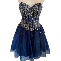 Sweetheart Neckline Sequin Dress With Lace Up In The Back B27 Blue Corset Dress For Gala During Prom Season, Blue Corset Dress For Wedding And Prom Season, Blue Fitted Corset Dress With Sweetheart Neckline, Elegant Blue Corset Dress For Prom Season, Elegant Blue Corset Dress For Prom, Blue Sleeveless Evening Corset Dress, Blue Sleeveless Corset Dress For Wedding, Blue Sleeveless Corset Dress For Evening, Blue Corset Dress With Sweetheart Neckline For Evening