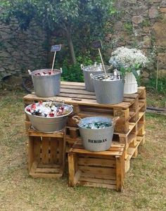 Bufet de cerveses beer catering wedding Buffet Bar Ideas, Buffet Bar, Food Truck Catering, I Do Bbq, Wedding Country, Bar Party, Outdoor Wedding Decorations