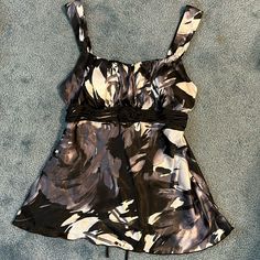 New Without Tags Iz Byer Juniors Size Xl Tank Blouse With Detailed Front, Tie Back, And Padded Bra. Poshmark Clothes, Tops Pattern, Sublimation Ideas Projects Inspiration, Sublimation Ideas, Dream Outfits, Future Mom, Thrift Finds, Nails Coffin, Summer Fits