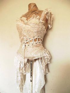 Outfit Pink Fairy Aesthetic, Fairy Aesthetic Clothes, Neo Grunge, Dark Circus, Burning Man Costume, Pink Fairy, Fairy Clothes, Fairy Aesthetic, Quirky Fashion