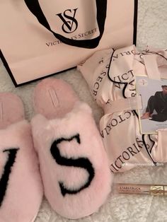 @victoriassecret Pink Aesthetic Victoria Secret, Pink Victoria Secret Aesthetic, Pink Barbie Aesthetic, Victorious Secret, Victoria's Secrets, Pretty Pink Princess