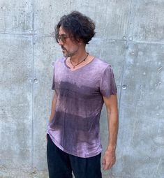 Naturally dyed brown grey and black abstract short sleeve distressed top. Asymmetrical collar. Raw edge sleeves. Fabric is hand dyed using organic plant matter. Each piece is dyed individually and no two can ever be the same. Size L Measurements: Chest: 46" (118 cm)  Bottom: 46" (118 cm)  Sleeve: 9" (23 cm)  Shoulders: 19" (48 cm)  Length: 30" (76 cm)  One of a kind top! #395 Distressed Top, Linen Tshirts, Dyed Linen, Organic Plants, Black Abstract, Linen Top, Dye T Shirt, Slow Fashion, Hand Dyeing