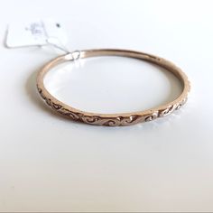 Delicate Gold / Bronze-Y Bangle Bracelet. About 2.5” In Diameter, Internal Edge To Internal Edge. Pairs Well With A Similar Piece In My Closet That Has A Different Pattern. Beautiful Dressed Up Or Down - Perfect W/ A Little Black Dress For Evening Or W/ A Classic White Tee & Blue Jeans Combo At Brunch! Purchased @ Off 5th By Saks Fifth Avenue. Just Never Wound Up Wearing. Pulsera Golden Clean Lines Simple Accessory Classic Stackable Bundle To Save - & Make The Most Of Your Shipping Dollars! Everyday Metal Bangle, Adjustable Rose Gold Bangle For Everyday, Nickel Free Adjustable Everyday Bangle, Dainty Adjustable Metal Bangle, Adjustable Dainty Bangle, Adjustable Nickel-free Bangle For Everyday, Adjustable Hoop Bangle For Everyday, Nickel-free Bangle Bracelet For Everyday, Rose Gold Metal Bangle For Everyday Wear