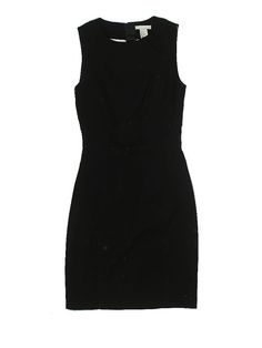 H&M Cocktail Dress Size: 2 Black Dresses - used. 63% Polyester, 33% Viscose, 4% Elastane, Sheath, Crew Neck, Knee Length, Sleeveless | H&M Cocktail Dress - Sheath: Black Dresses - Used - Size 2 Black Casual Dress, Black Dresses Casual, Black Dresses, Black Casual, Casual Dress, Knee Length, H&m, Women Handbags, Cocktail Dress