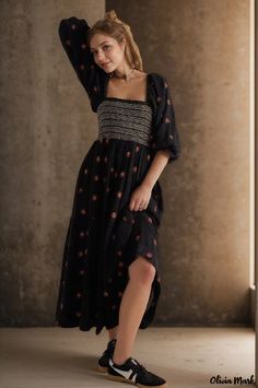 Olivia Mark - Elegant Comfortable Dress with Floral Patterns and V-Neck Dress Collar, Chic Skirts, Home Dress, Elegant Dresses Long, Floral Chiffon, Lantern Sleeve, Comfortable Dress, Types Of Skirts, Floral Patterns